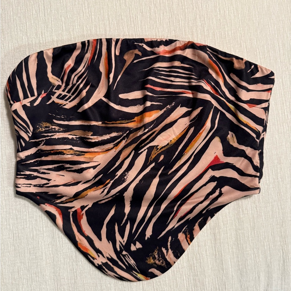 Tiger print tiger mist top